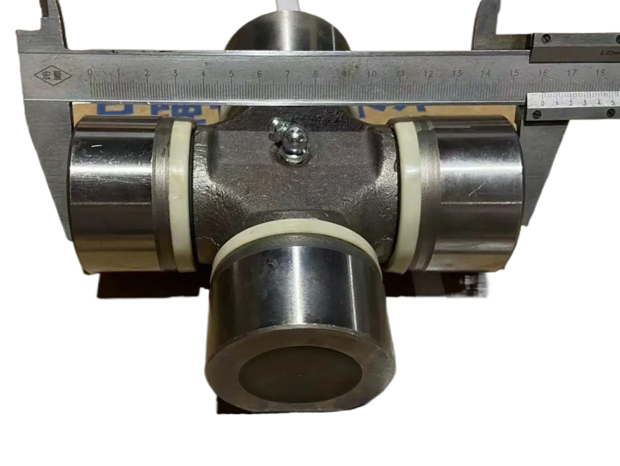 WG9725310020 Universal joint cross shaft assembly